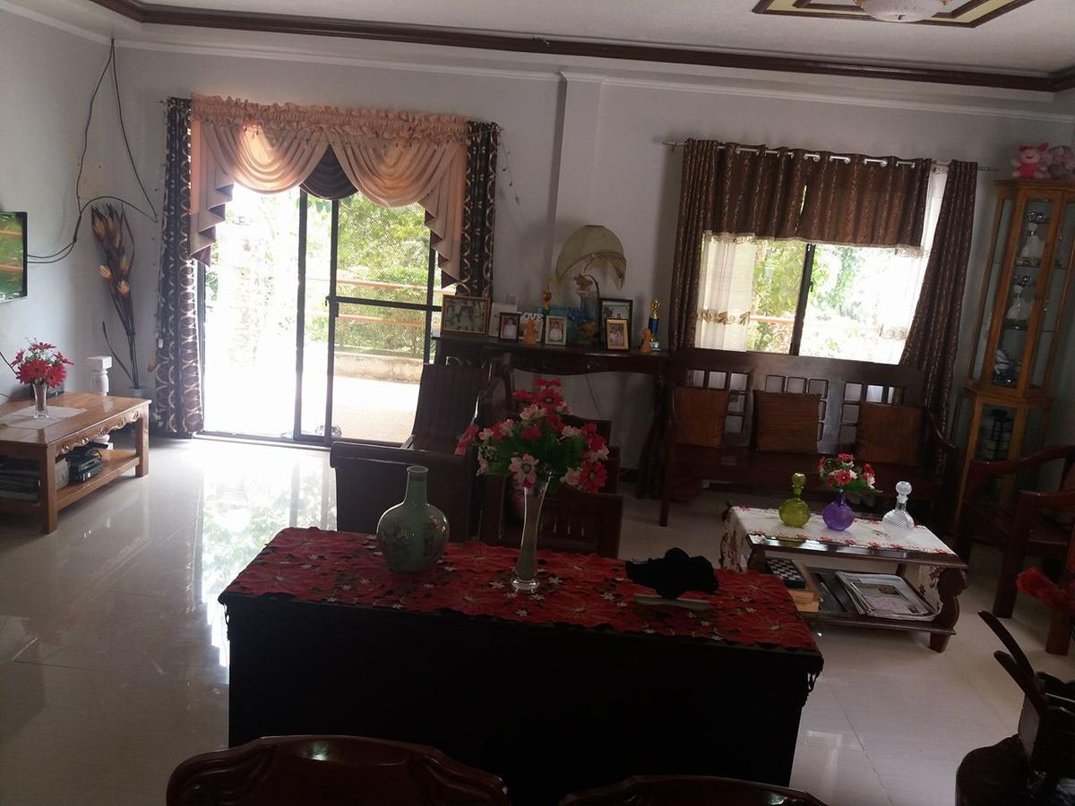 Villa Feliza Loboc Exterior photo